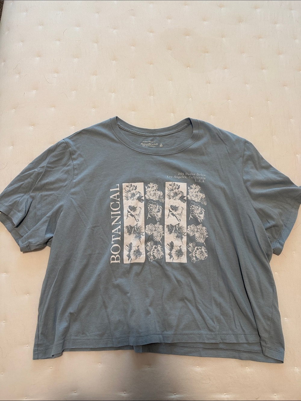 Abercrombie Crop Top T-Shirts - Picture 11 of 13